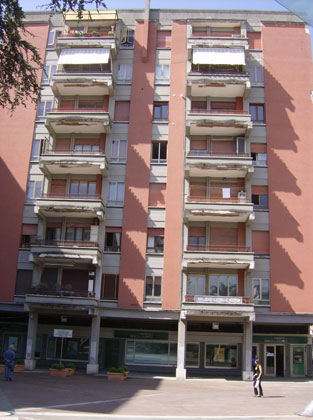 Progetto manutenzione e rinnovamento facciate palazzo via G. Carducci, 2009 Pontecagnano Faiano.